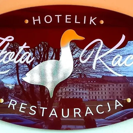 & Restauracja Zlota Kaczka ホテル