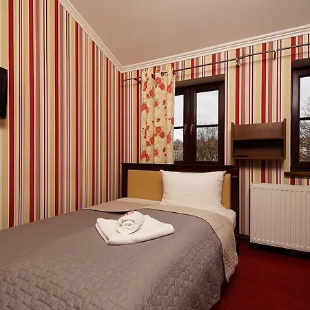 & Restauracja Zlota Kaczka Hotel *