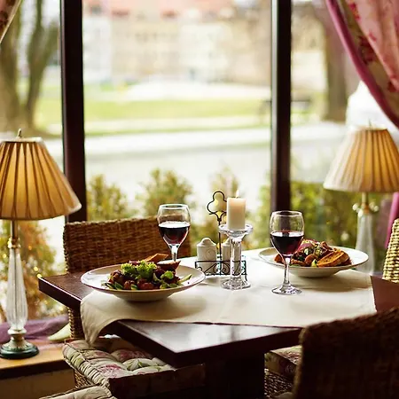 & Restauracja Zlota Kaczka * Zgorzelec