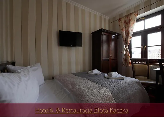 & Restauracja Zlota Kaczka