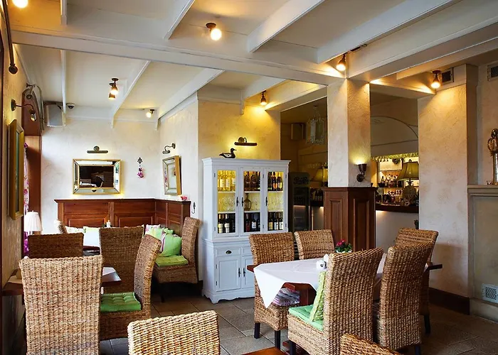 Hotel & Restauracja Zlota Kaczka *