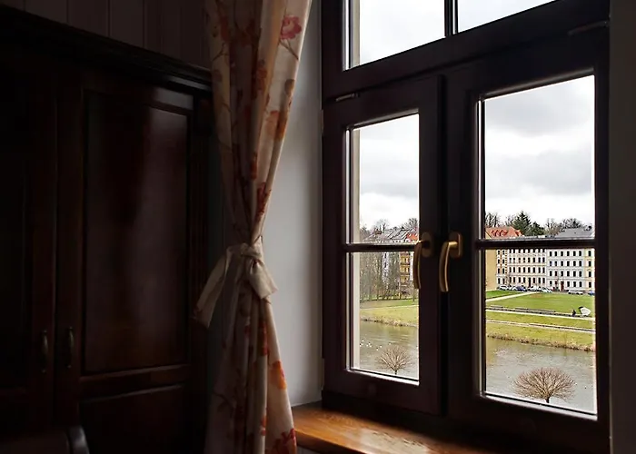 Hotel & Restauracja Zlota Kaczka *