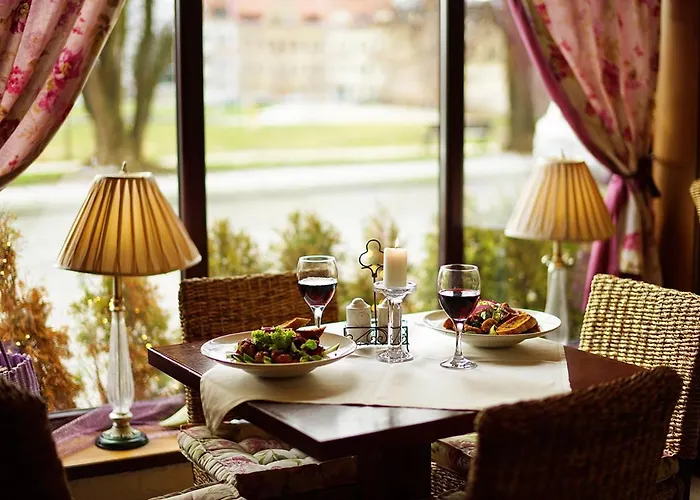 & Restauracja Zlota Kaczka * Zgorzelec