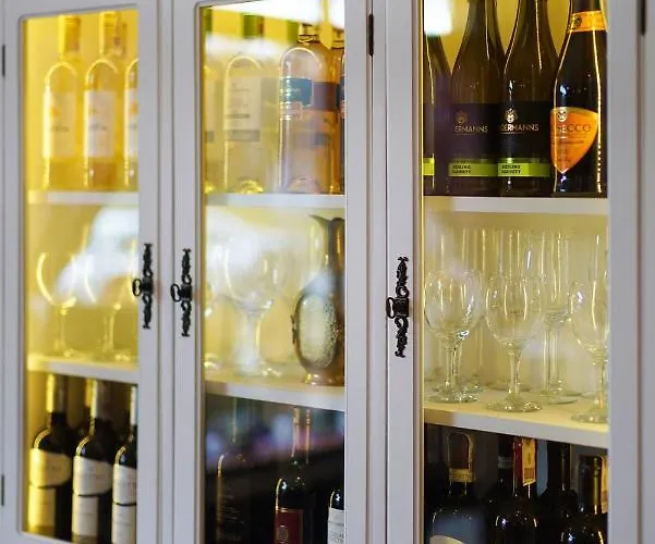 & Restauracja Zlota Kaczka Otel *